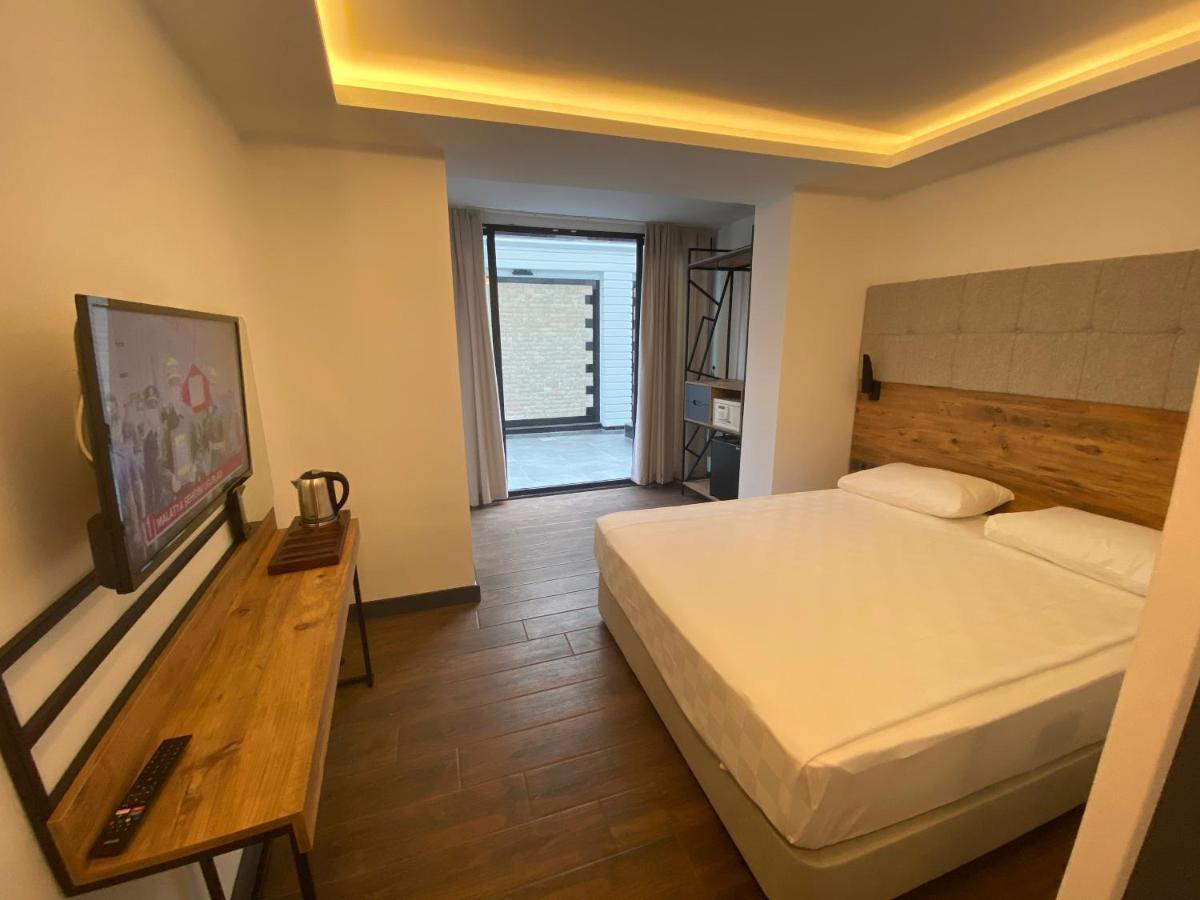 Miyas Luxury Hotel เกเมร์ ภายนอก รูปภาพ