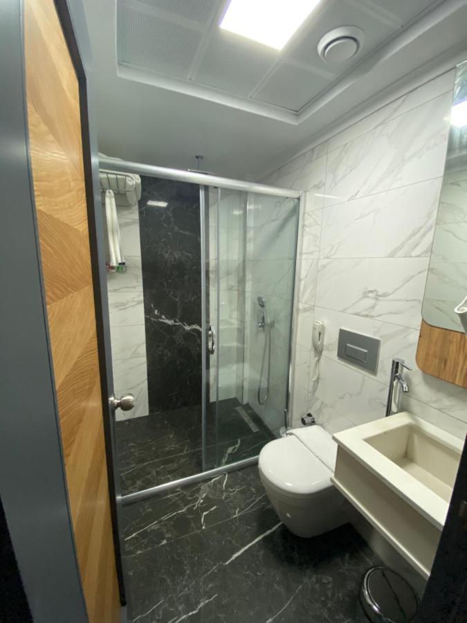 Miyas Luxury Hotel เกเมร์ ภายนอก รูปภาพ