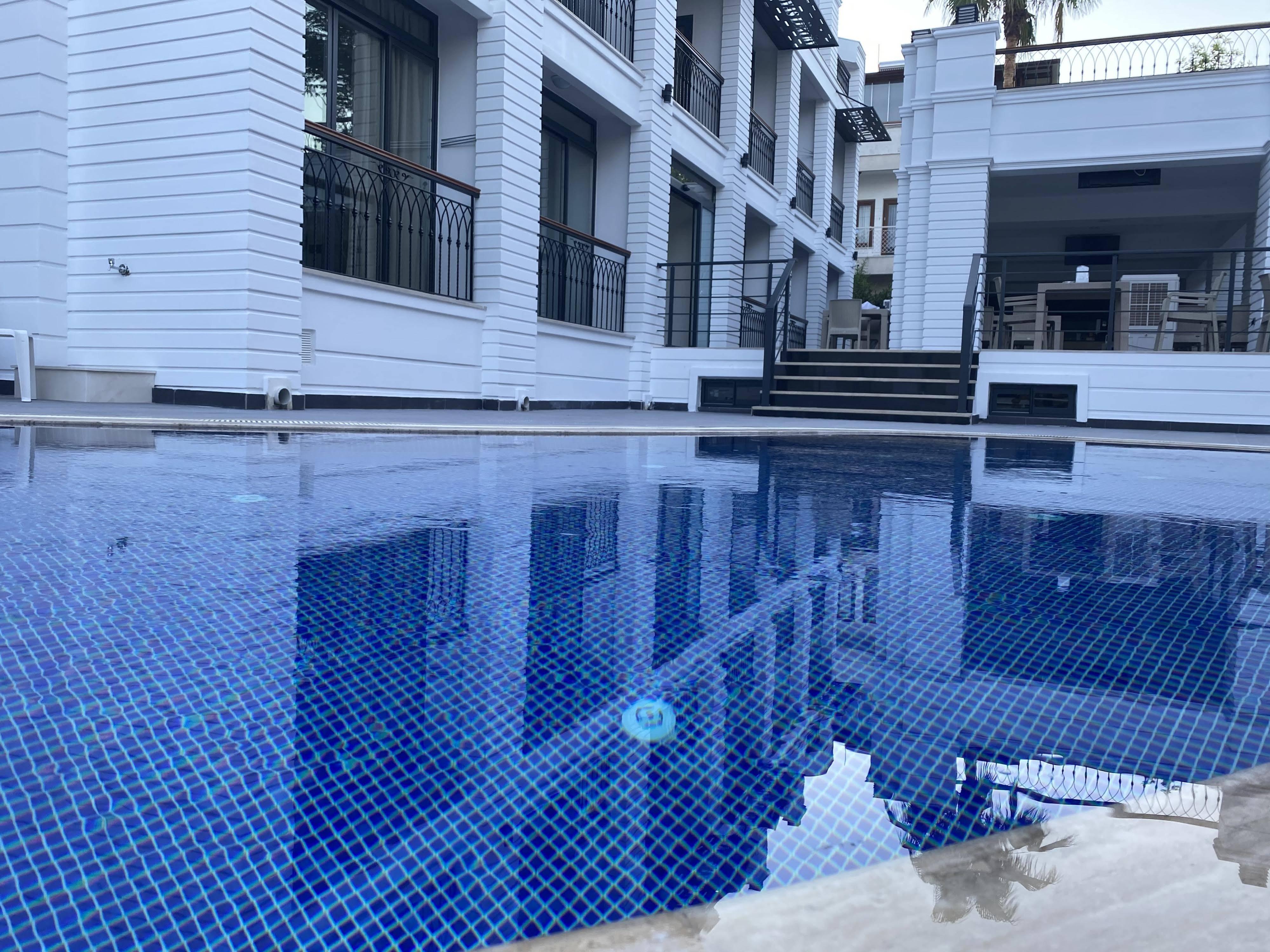 Miyas Luxury Hotel เกเมร์ ภายนอก รูปภาพ