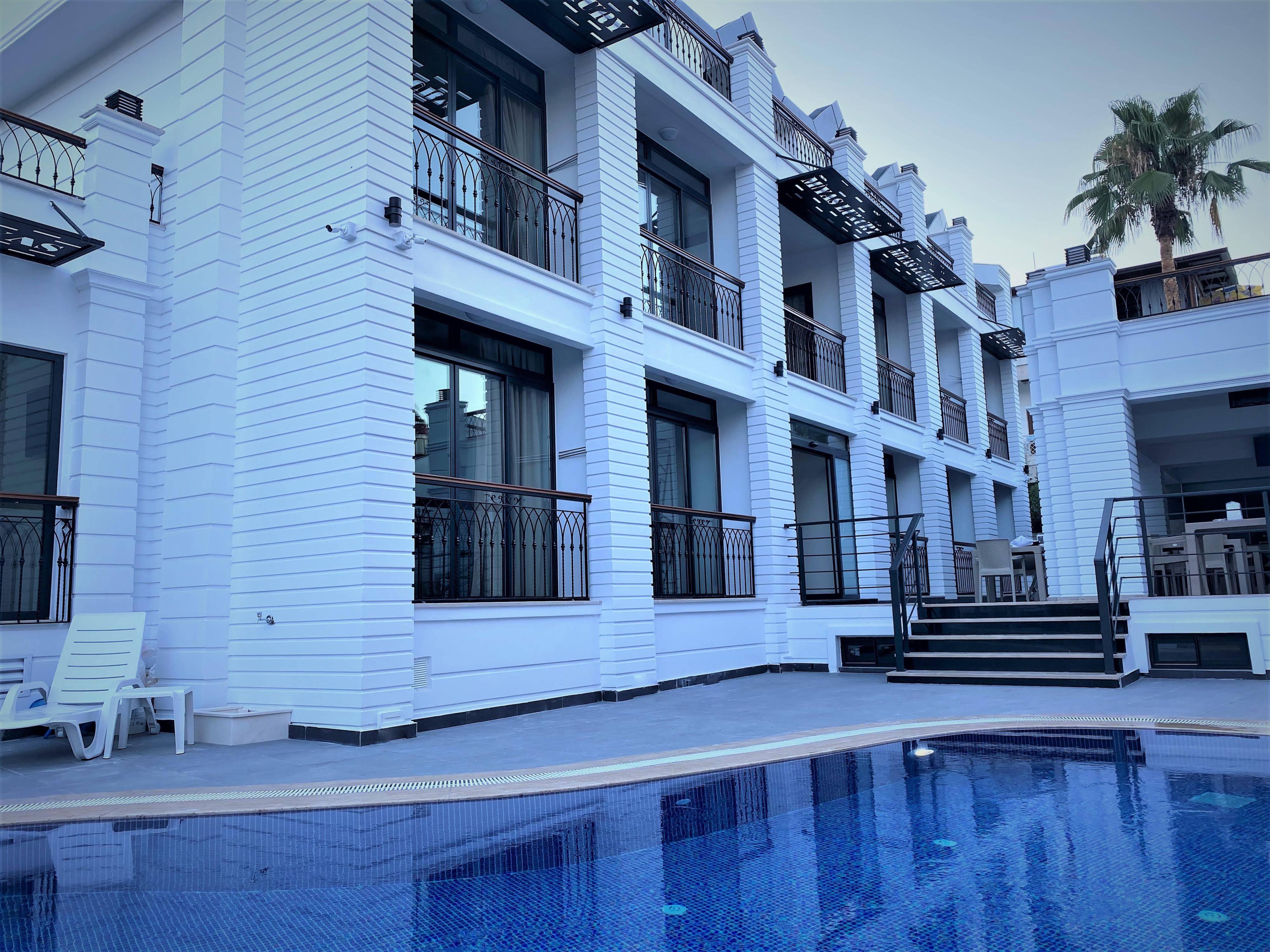 Miyas Luxury Hotel เกเมร์ ภายนอก รูปภาพ
