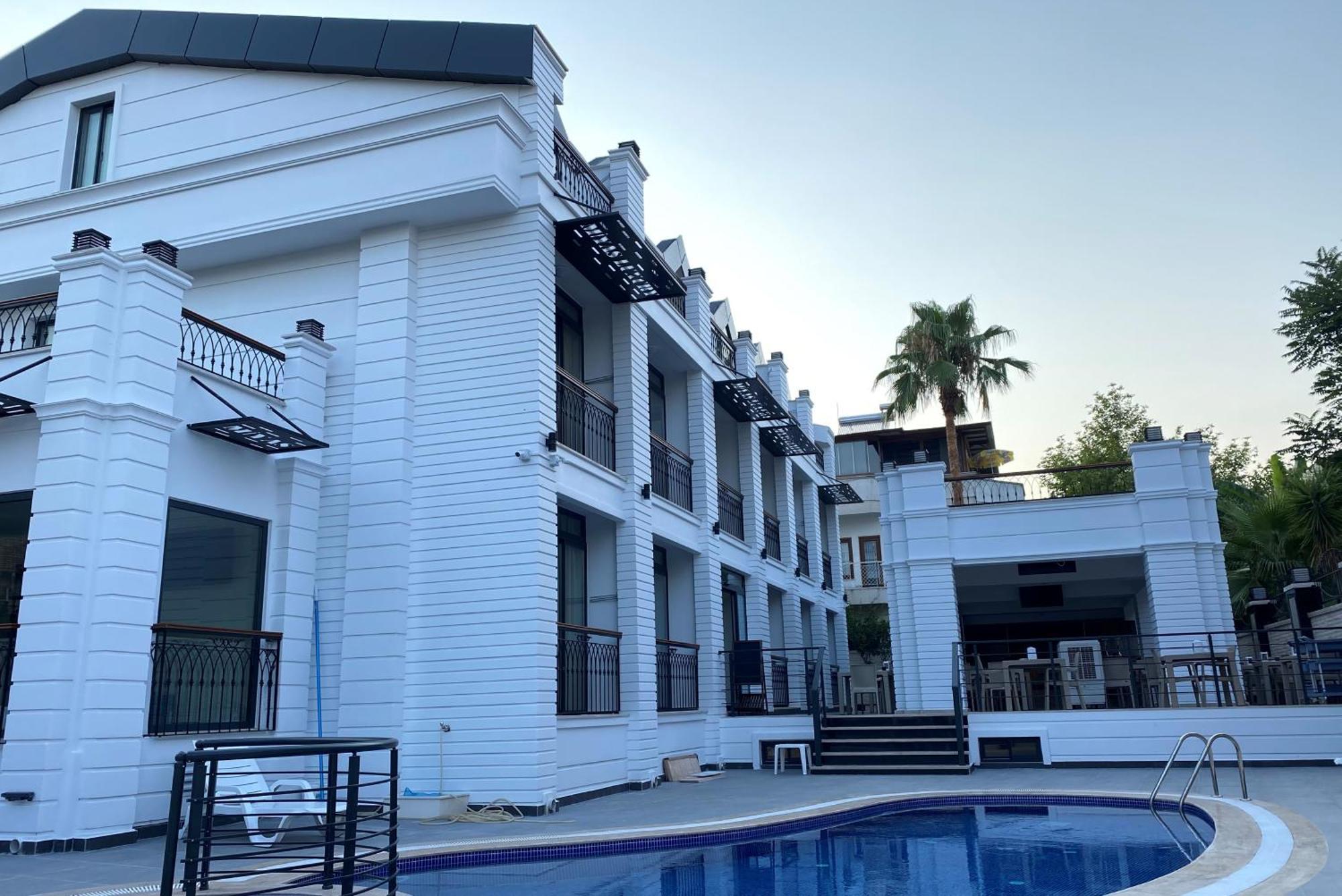 Miyas Luxury Hotel เกเมร์ ภายนอก รูปภาพ